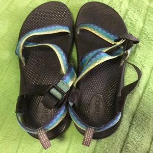Chacos!